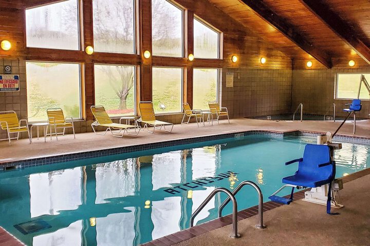 Pool 5 of 33
