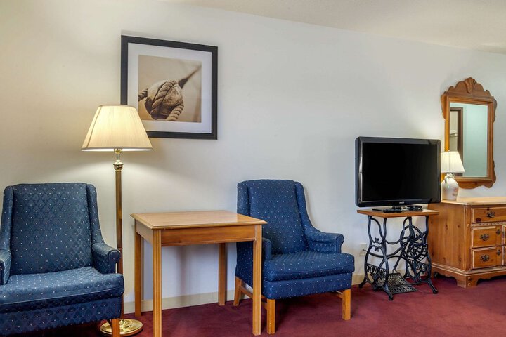 Room 14 of 94