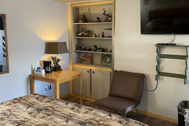 Room 13 of 20
