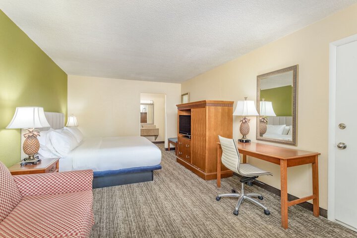Room 12 of 45