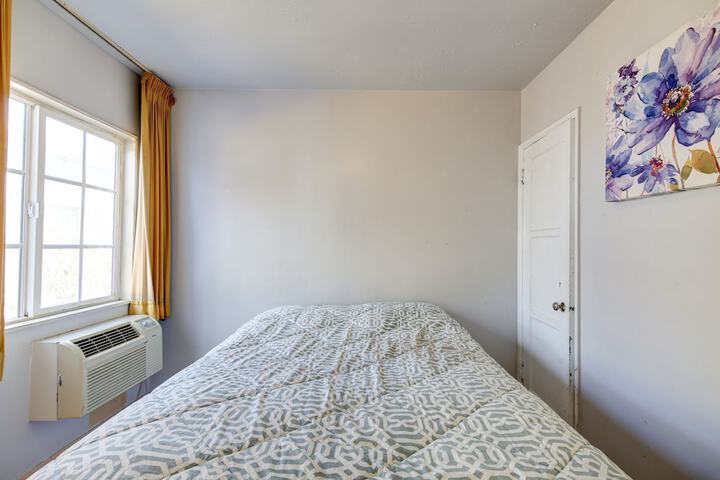 Room 19 of 48