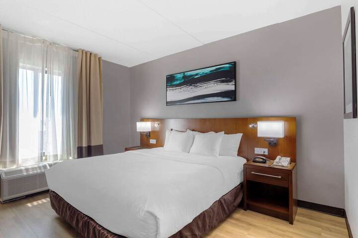 Room 20 of 32