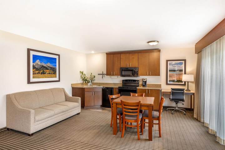 Best Western Driftwood Inn