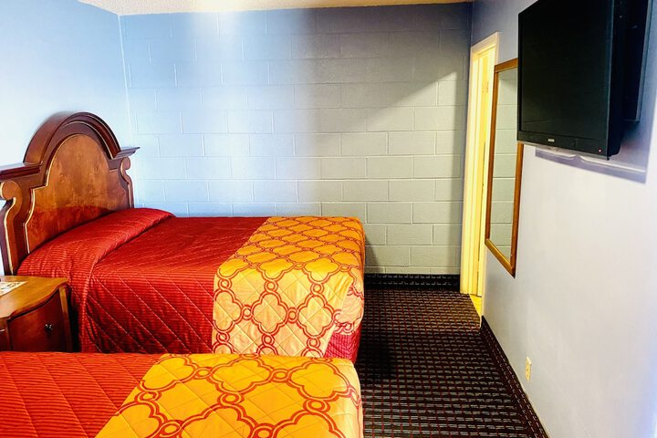 Room 29 of 34