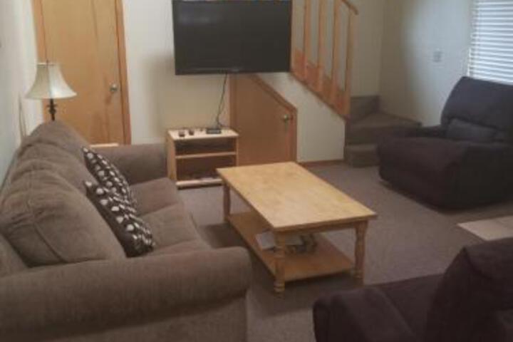Room 25 of 37