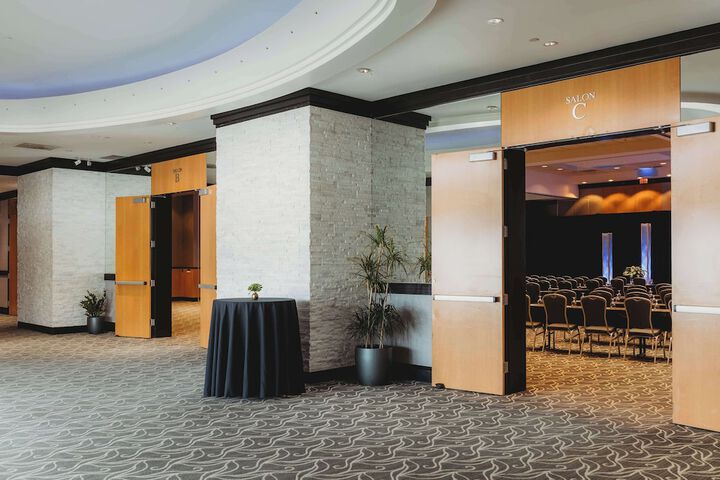 Somerset Inn WorldHotels Distinctive