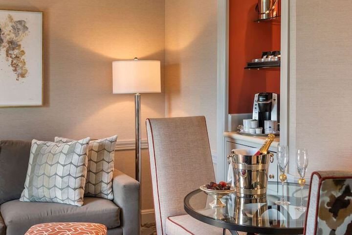 Room 21 of 63