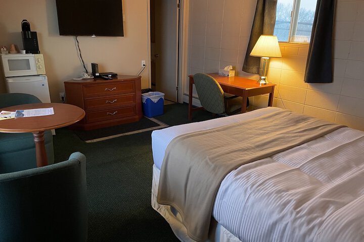 Room 42 of 47