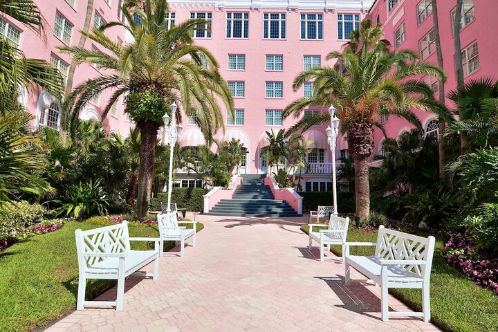 Hotel 6 of 105