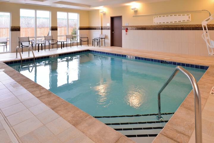 Pool 2 of 21