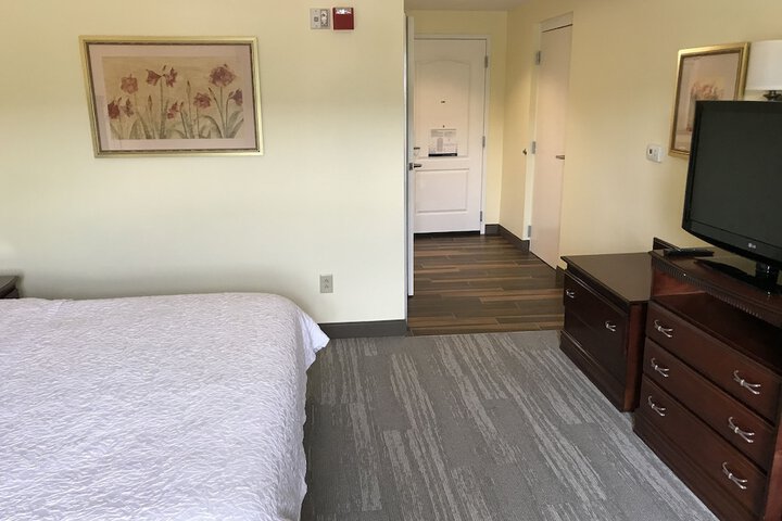 Hampton Inn & Suites Lamar