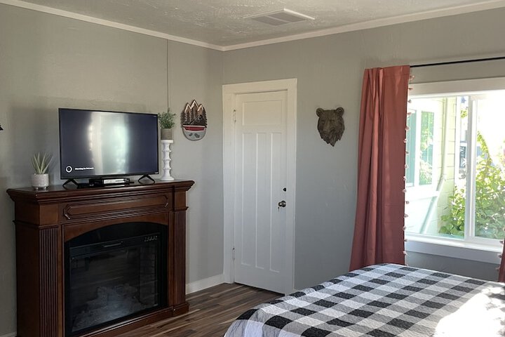 Room 20 of 35