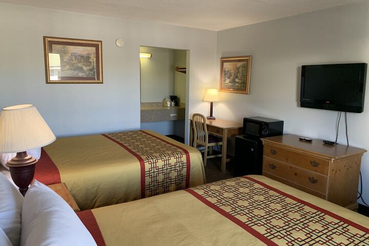 Room 50 of 56