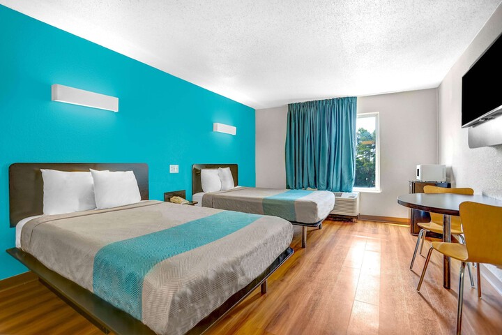 Motel 6 Raleigh NC - North