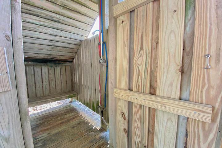 Sparrows Beach Nest by Sea Scape Properties
