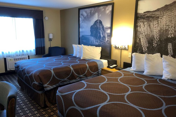 Super 8 by Wyndham Carson City / Lake Tahoe