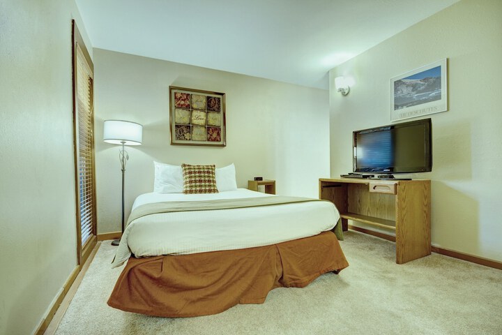 Room 55 of 110