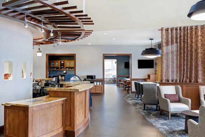 Hyatt Place San Antonio–North / Stone Oak