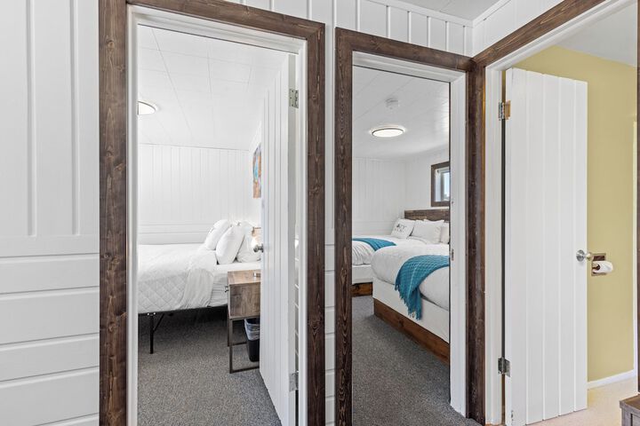 Room 16 of 70