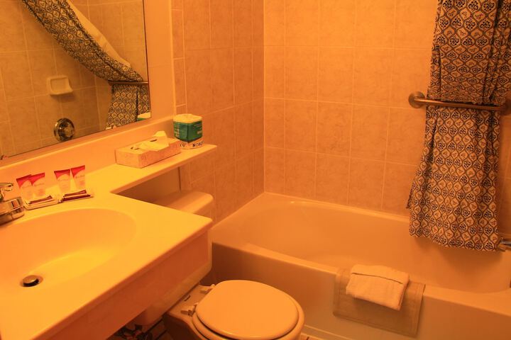 Room 25 of 55