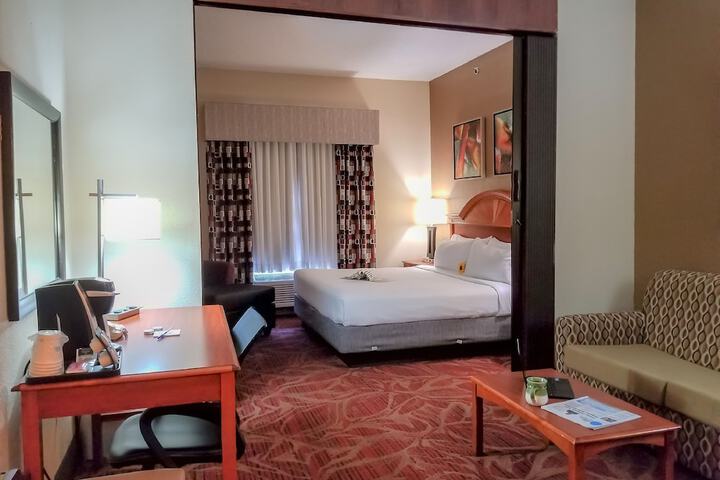 Room 18 of 45