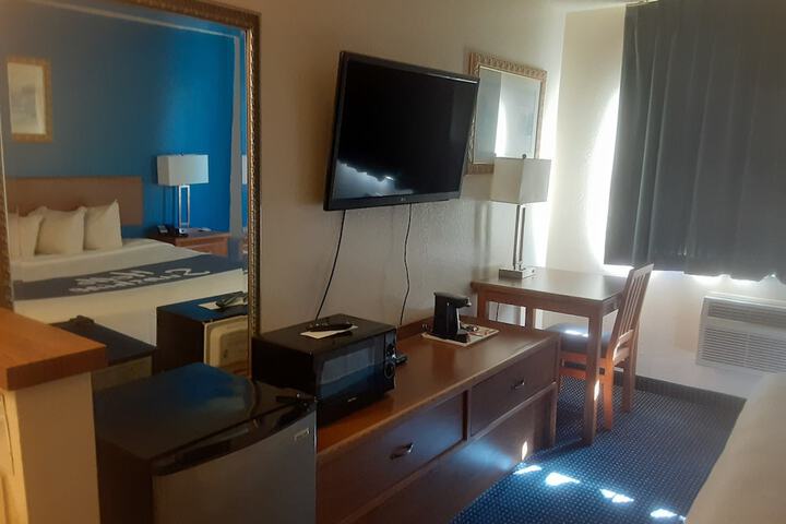 Room 18 of 23