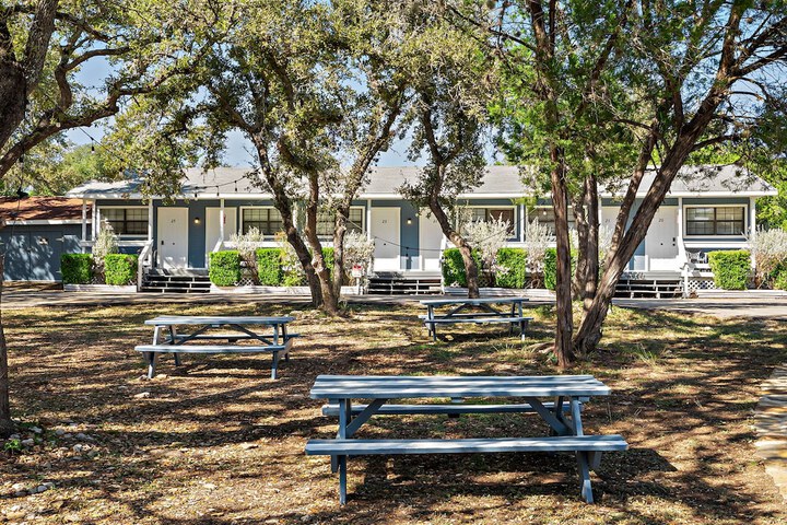 The Claire Hotel