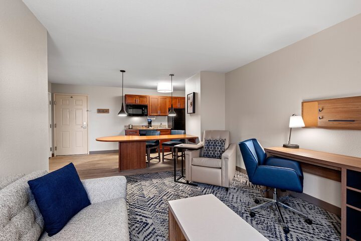 Room 52 of 85