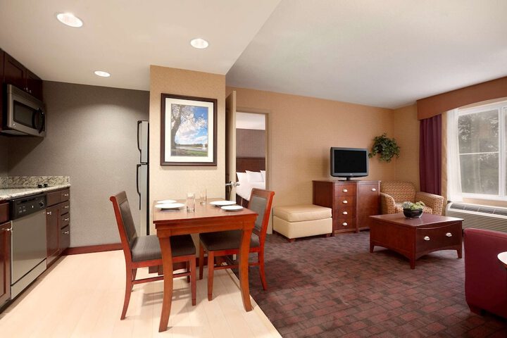 Room 14 of 24