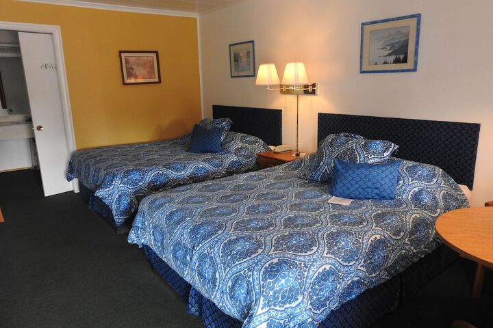 Room 25 of 44