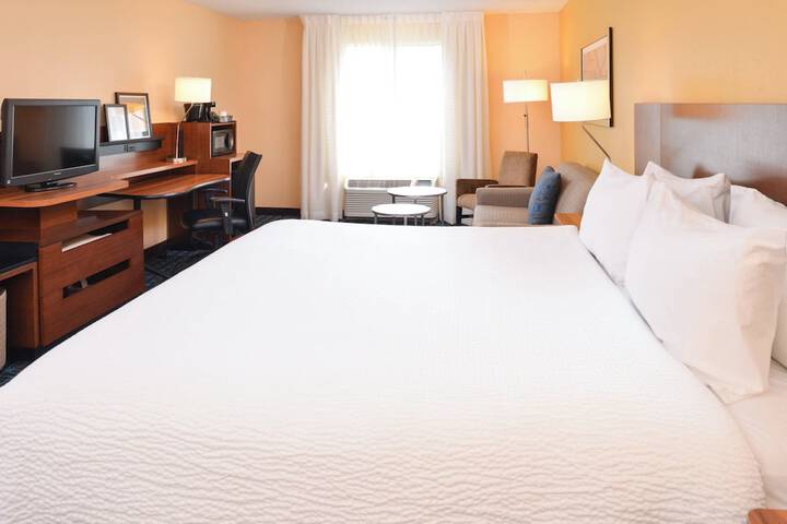 Room 12 of 34