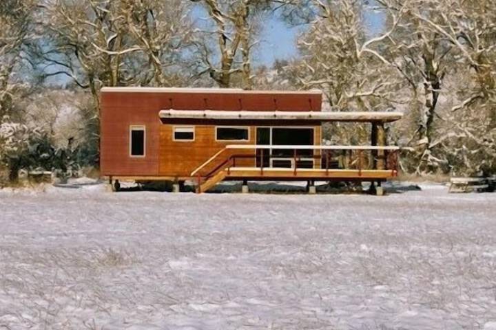 Yellowstone River Lodge