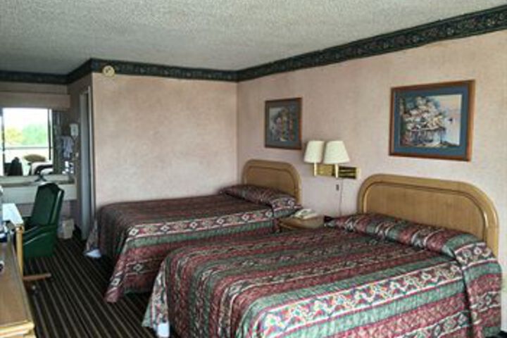 Coast Inn