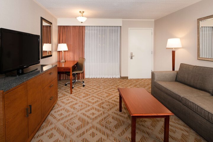 Room 23 of 67