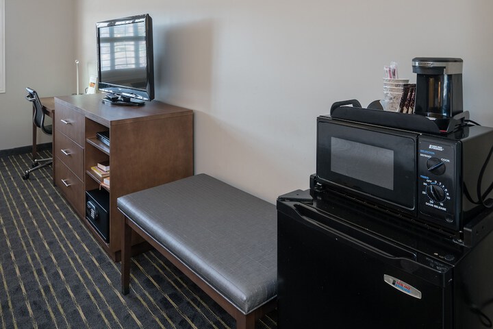 Hotel Aura SFO