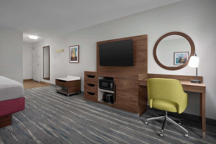Hampton Inn Yorkville