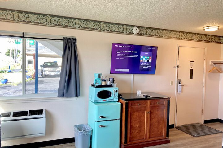 Coast Riders Inn