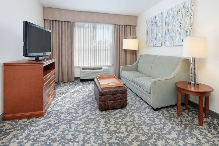 Room 17 of 32