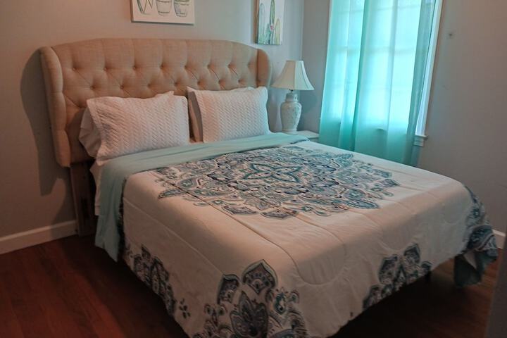 Room 17 of 40