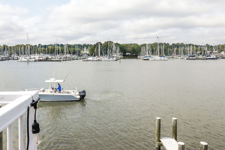Water-view Deale Home: Walk to Marina Restaurants