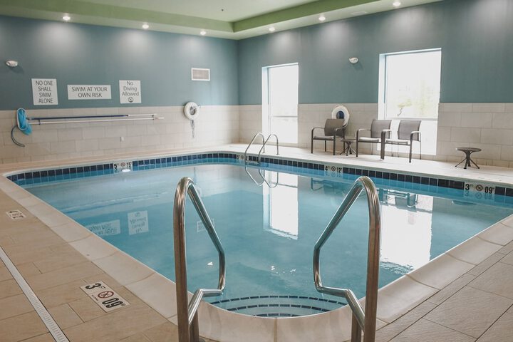 Pool 7 of 37