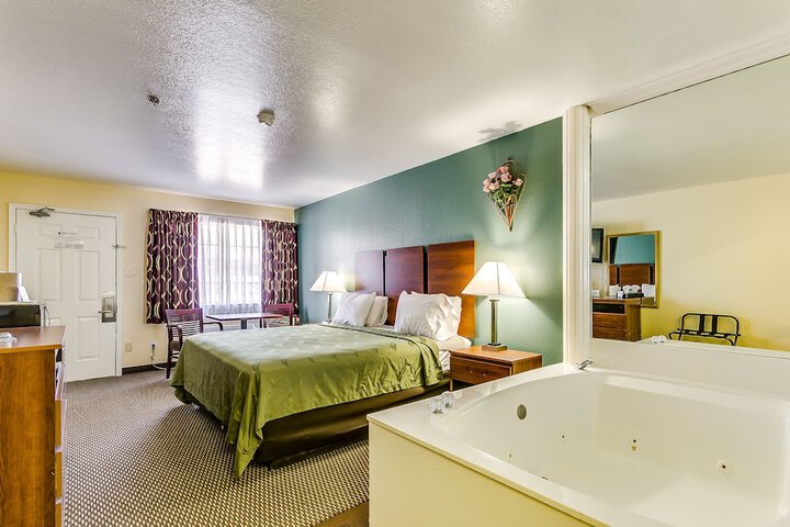 Baymont by Wyndham Willow Park