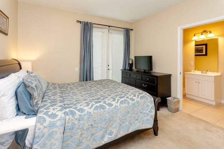 Room 16 of 51