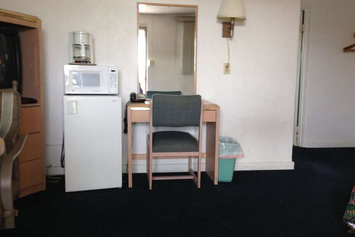 The Hub Motel