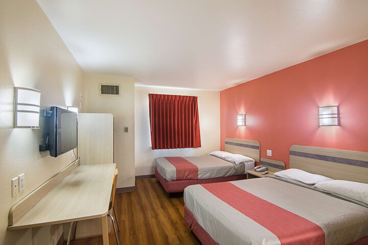 Room 21 of 56