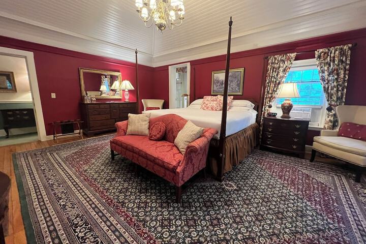 The Inn at Ormsby Hill
