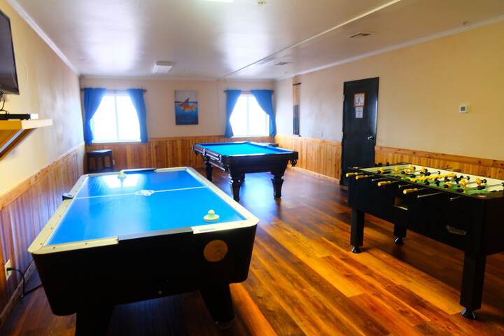 Room 11 of 46