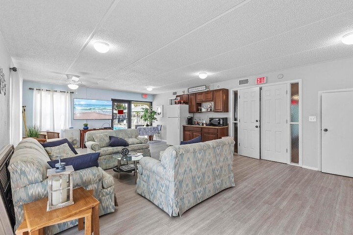 Ocean Terrace Club 706