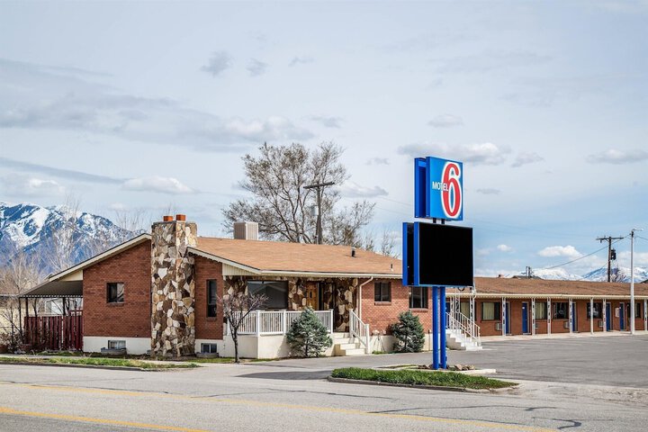 Motel 6 Tremonton UT