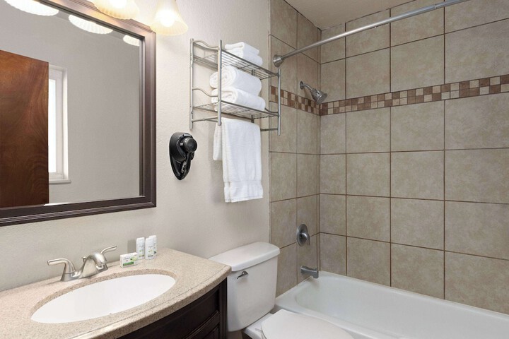Ramada by Wyndham Elko Hotel at Stockmens Casino